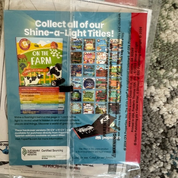 New 5 Children’s Book/Toy Bundle Chic Fil A

Bin basket - Picture 8 of 11